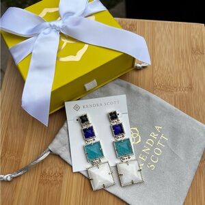 Vintage Serena Earrings in Blue Mix